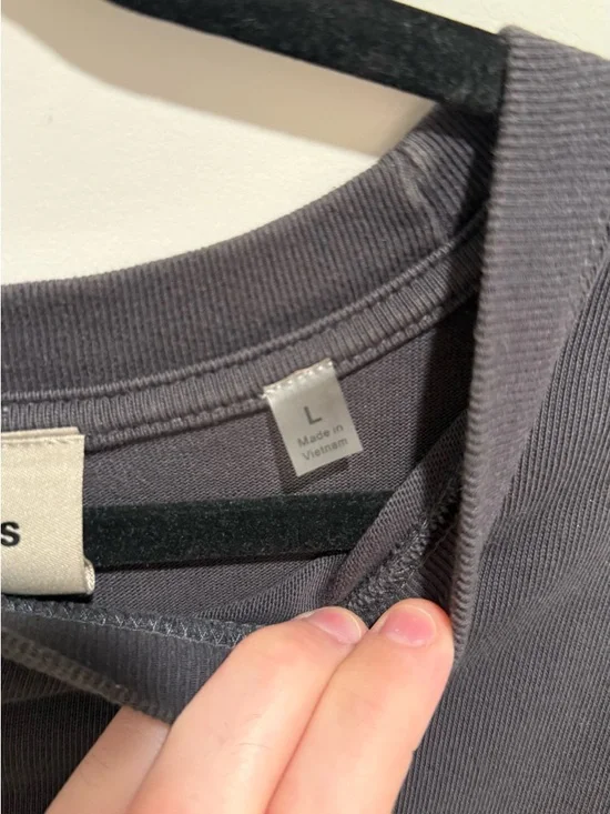 Essentials FOG Grey Logo T-Shirt - Picture 5 of 5